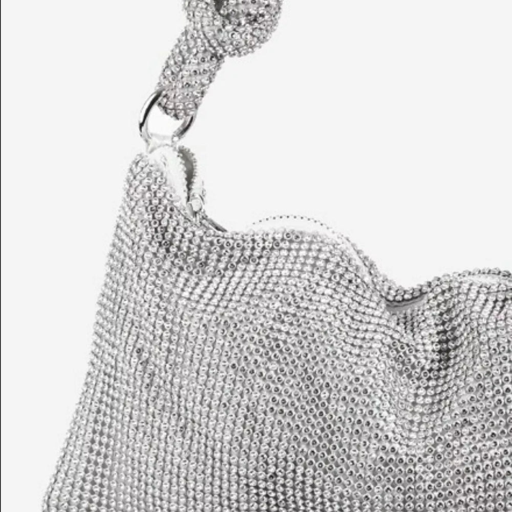 
                  
                    5e571882-1cf7-4d0b-93e9-bb5e4695d936-Max-Origin
                  
                