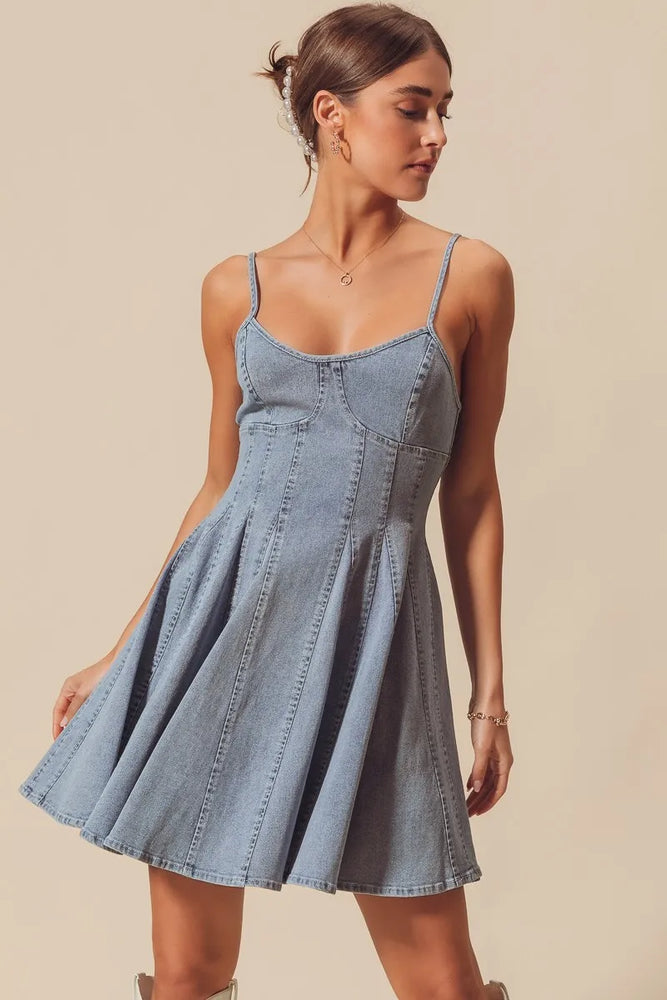 
                  
                    9d75a8d8d98e4e91806d380f028d7b66-Max-Origin
                  
                